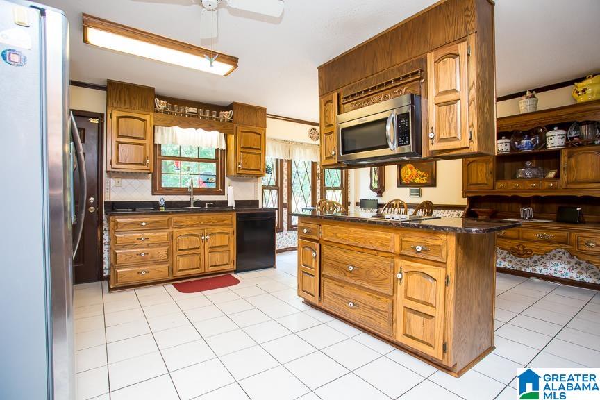 2683 Dolly Ridge Road Birmingham, AL 35243 - Photo 9 of 24