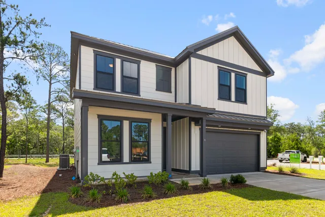 a front view of house with yard