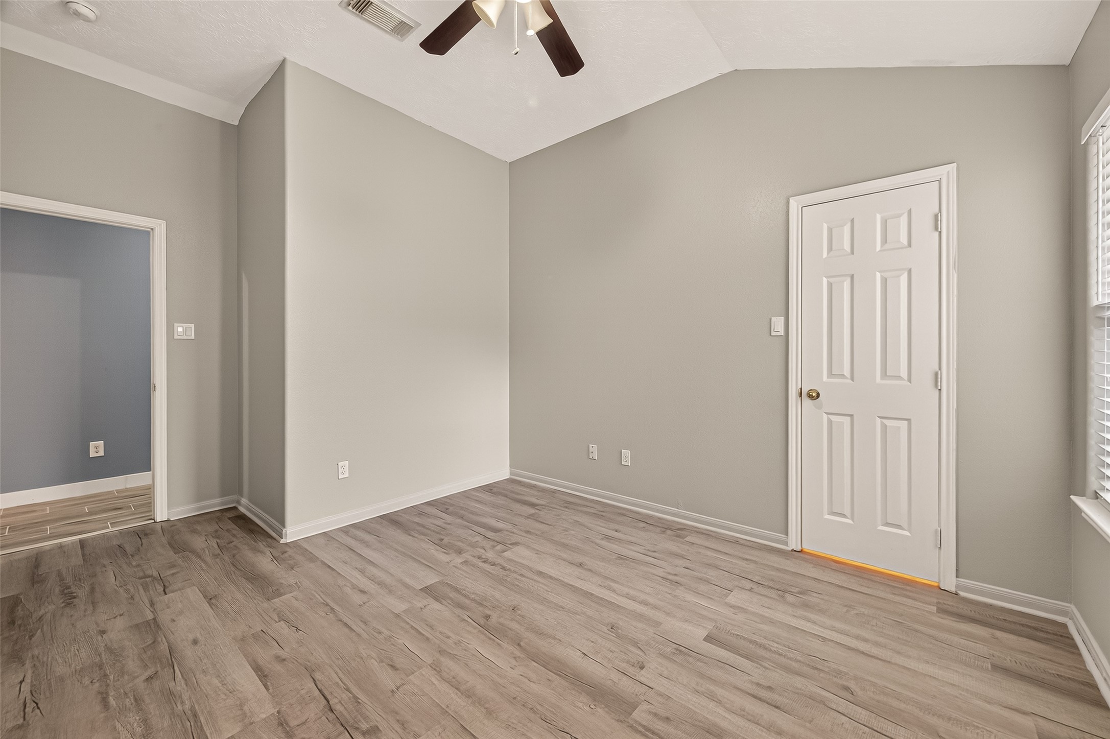 5637 Lotus Street Houston, TX 77085 - Photo 23 of 26