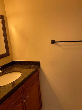 $2,500 | 4008 Inverrary Drive, Unit G6, Lauderhill, FL 33319