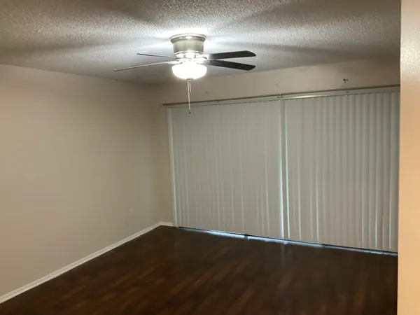 $2,500 | 4008 Inverrary Drive, Unit G6, Lauderhill, FL 33319