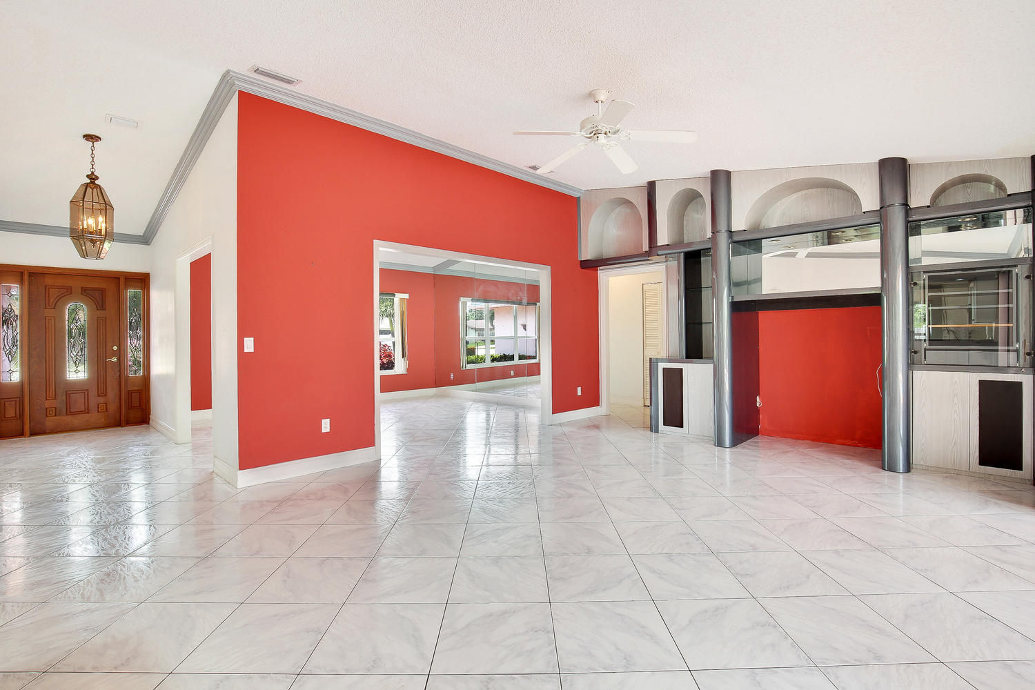 4298 Woods End Road Boca Raton, FL 33487 - Photo 4 of 25 Family Room