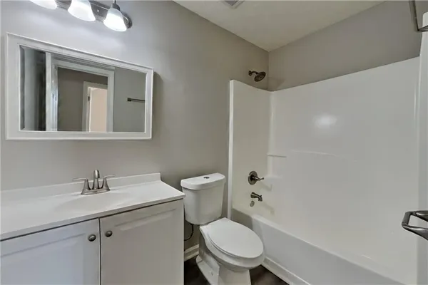 $2,095 | 926 Tilford Court, Lawrenceville, GA 30045