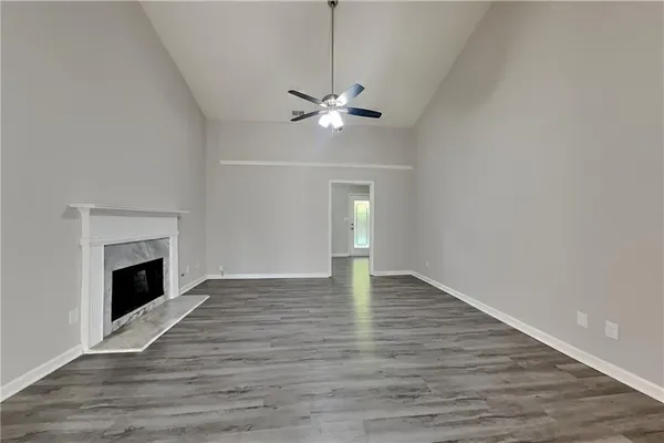 $2,095 | 926 Tilford Court, Lawrenceville, GA 30045