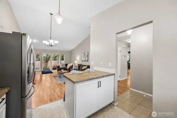 $469,999 | 20518 190th Avenue East, Orting, WA 98360