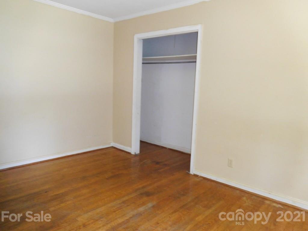 621 Charles Road Shelby, NC 28152 - Photo 10 of 17 a view of an empty room with closet area
