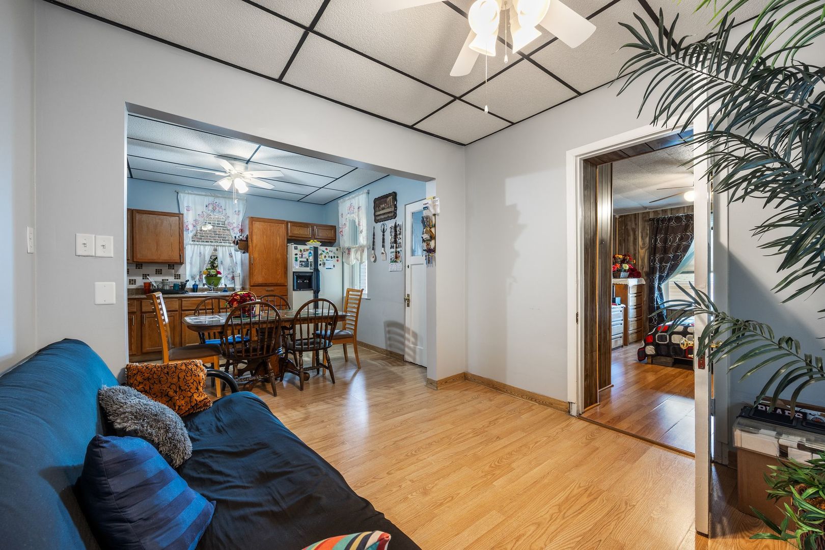 2334 South Ridgeway Avenue Chicago, IL 60623 - Photo 16 of 40 Gallery Image 16