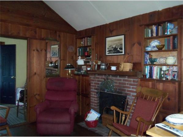 102 Gunning Point Road Plymouth, MA 02360 - Photo 8 of 13 Gallery Image 8