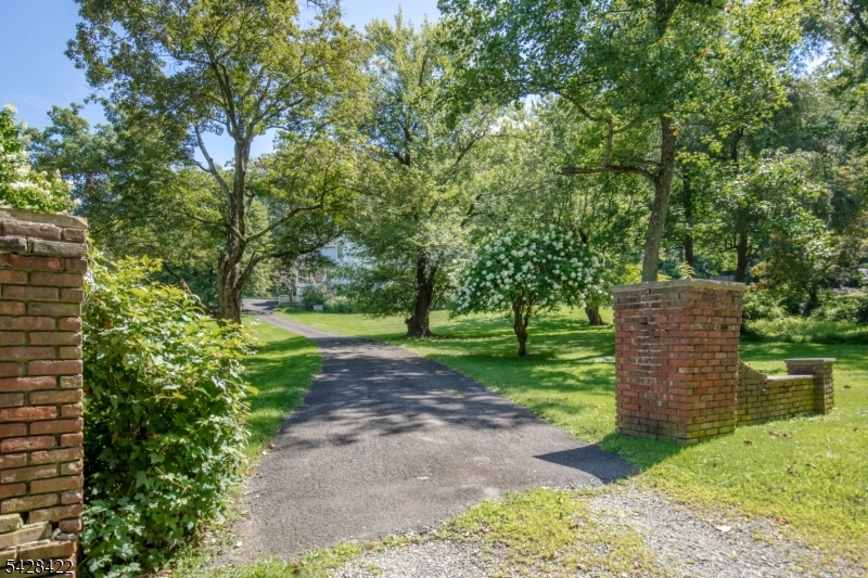 270 Mendham Road Bernardsville, NJ 07924 - Photo 28 of 30
