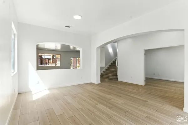 $499,999 | Undisclosed Address, Bakersfield, CA 93314