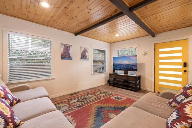 $699,999 | 332 Vista Lane, Big Bear Lake, CA 92315