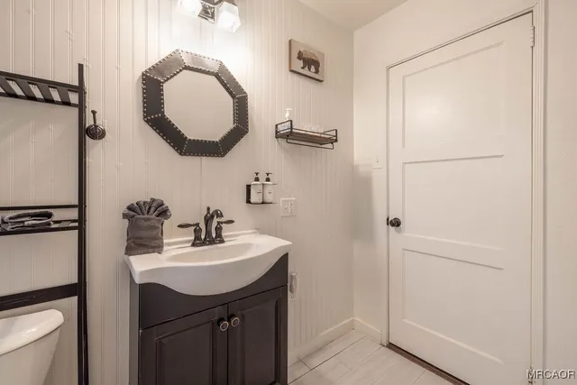 $699,999 | 332 Vista Lane, Big Bear Lake, CA 92315