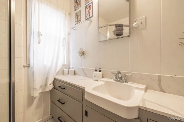 $699,999 | 332 Vista Lane, Big Bear Lake, CA 92315