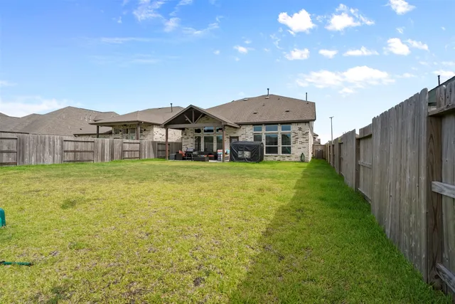 $3,300 | 2405 Bayrose Drive, Texas City, TX 77568