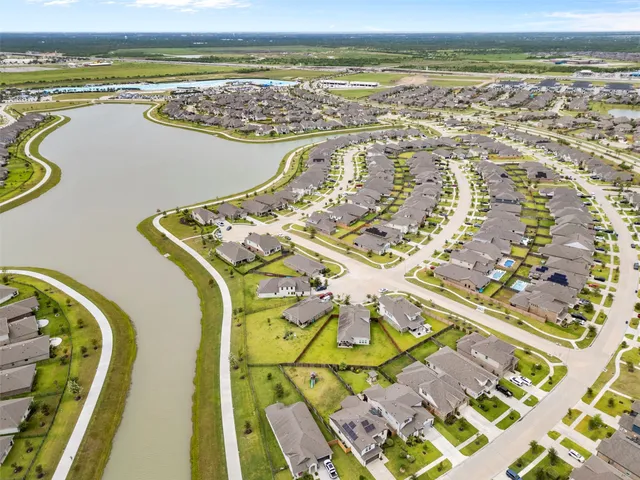 $3,300 | 2405 Bayrose Drive, Texas City, TX 77568