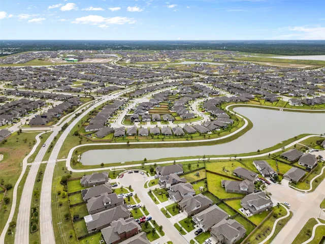 $3,300 | 2405 Bayrose Drive, Texas City, TX 77568