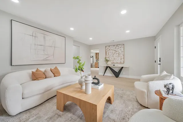 $1,298,000 | 304 Evergreen Drive, South San Francisco, CA 94080