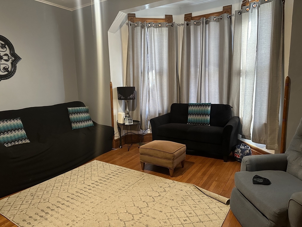 191 Thompson Street Springfield, MA 01109 - Photo 4 of 9 Gallery Image 4