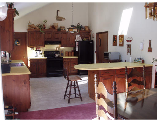 24 Thayer Farm Road Attleboro, MA 02703 - Photo 3 of 6 Gallery Image 3
