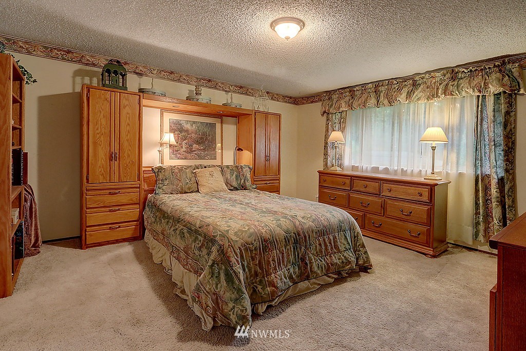 421 Chelan Avenue Southeast Renton, WA 98059 - Photo 10 of 18 Gallery Image 10