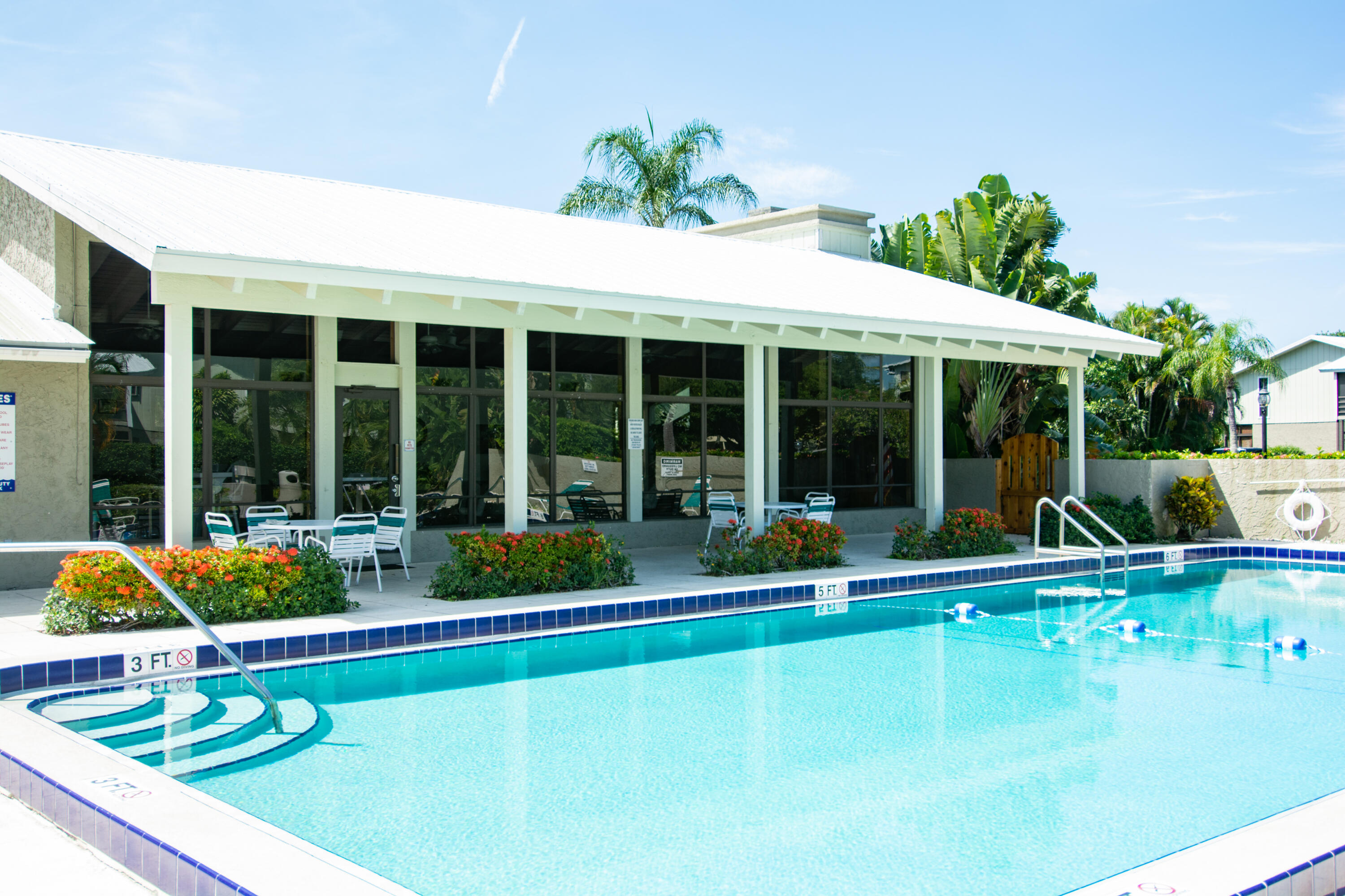 800 Northwest Fork Road, Unit B4 U2 Stuart, FL 34994 - Photo 50 of 53 800 Place-26