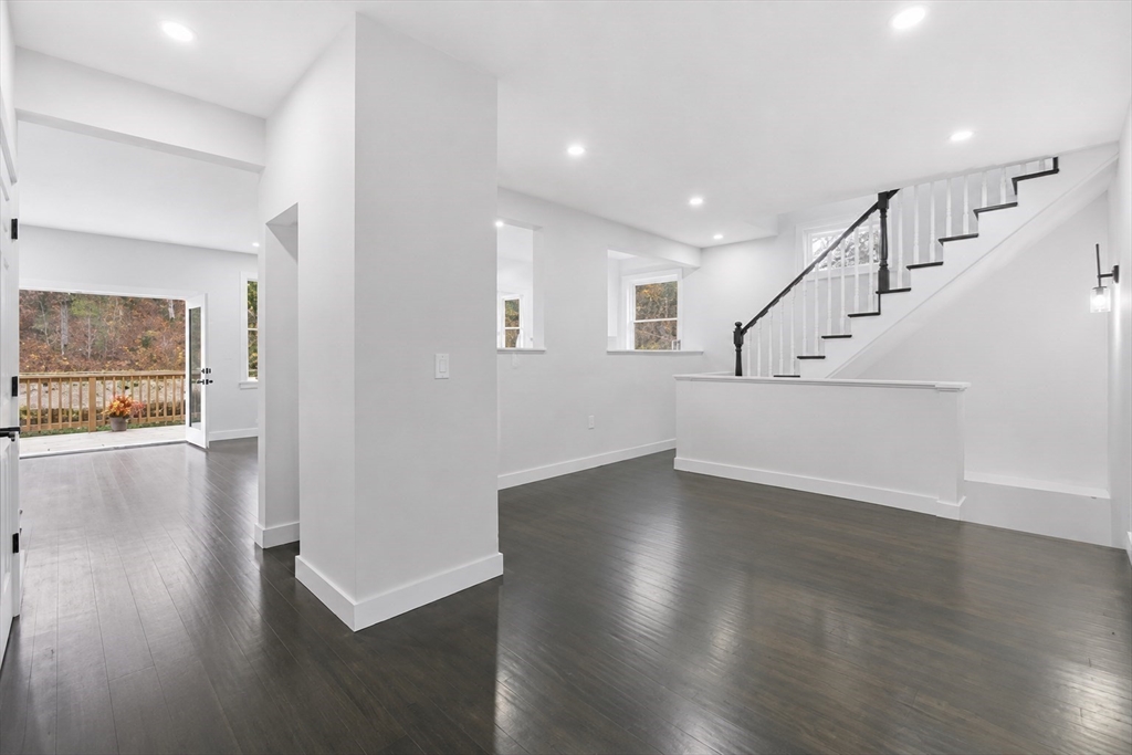288 Grove Street, Unit 288 Clinton, MA 01510 - Photo 7 of 33