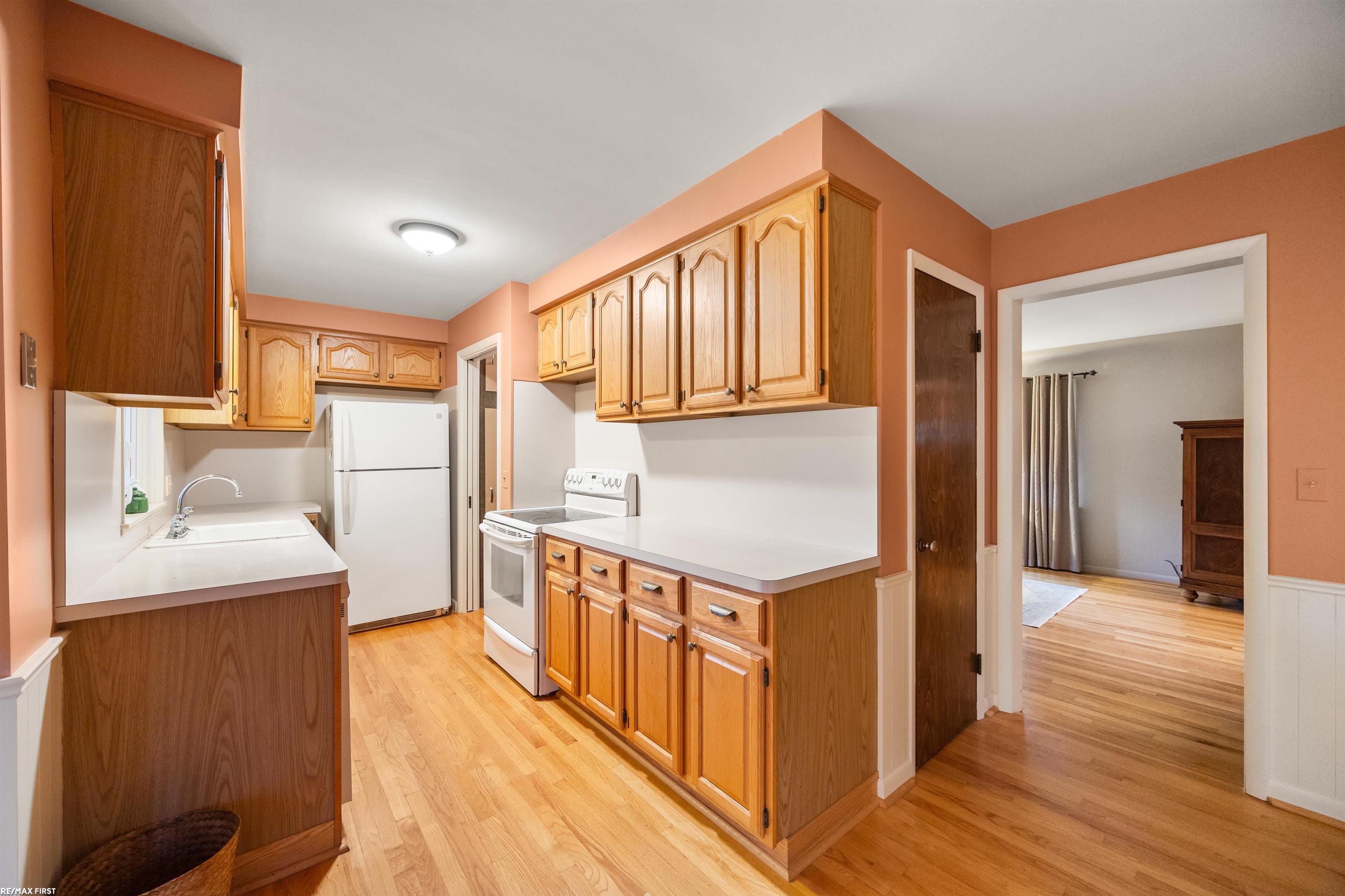 13912 22 Mile Road Utica, MI 48315 - Photo 6 of 44