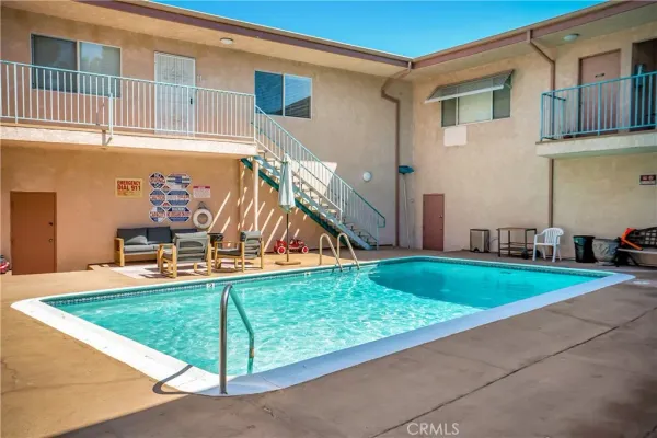 $320,000 | 6520 Shirley, Reseda, CA 91335