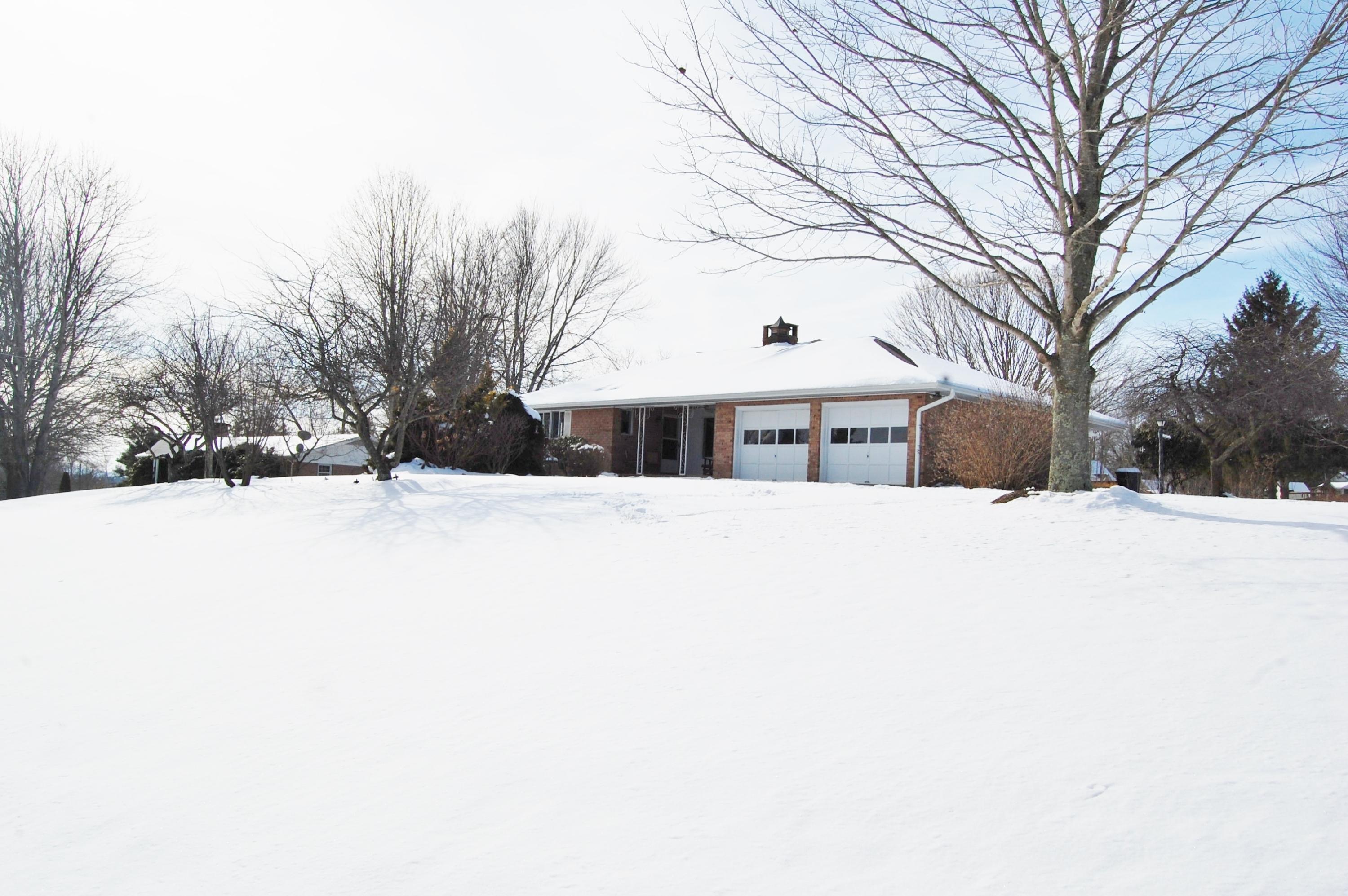 81 Farm Road Lewisburg, WV 24901 - Photo 38 of 39 Gallery Image 38