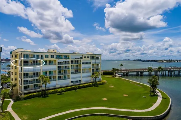 $3,500 | 7862 Sailboat Key Boulevard South, Unit 506, South Pasadena, FL 33707