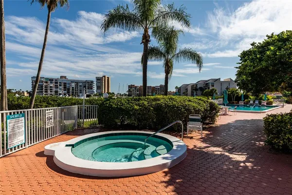 $3,500 | 7862 Sailboat Key Boulevard South, Unit 506, South Pasadena, FL 33707
