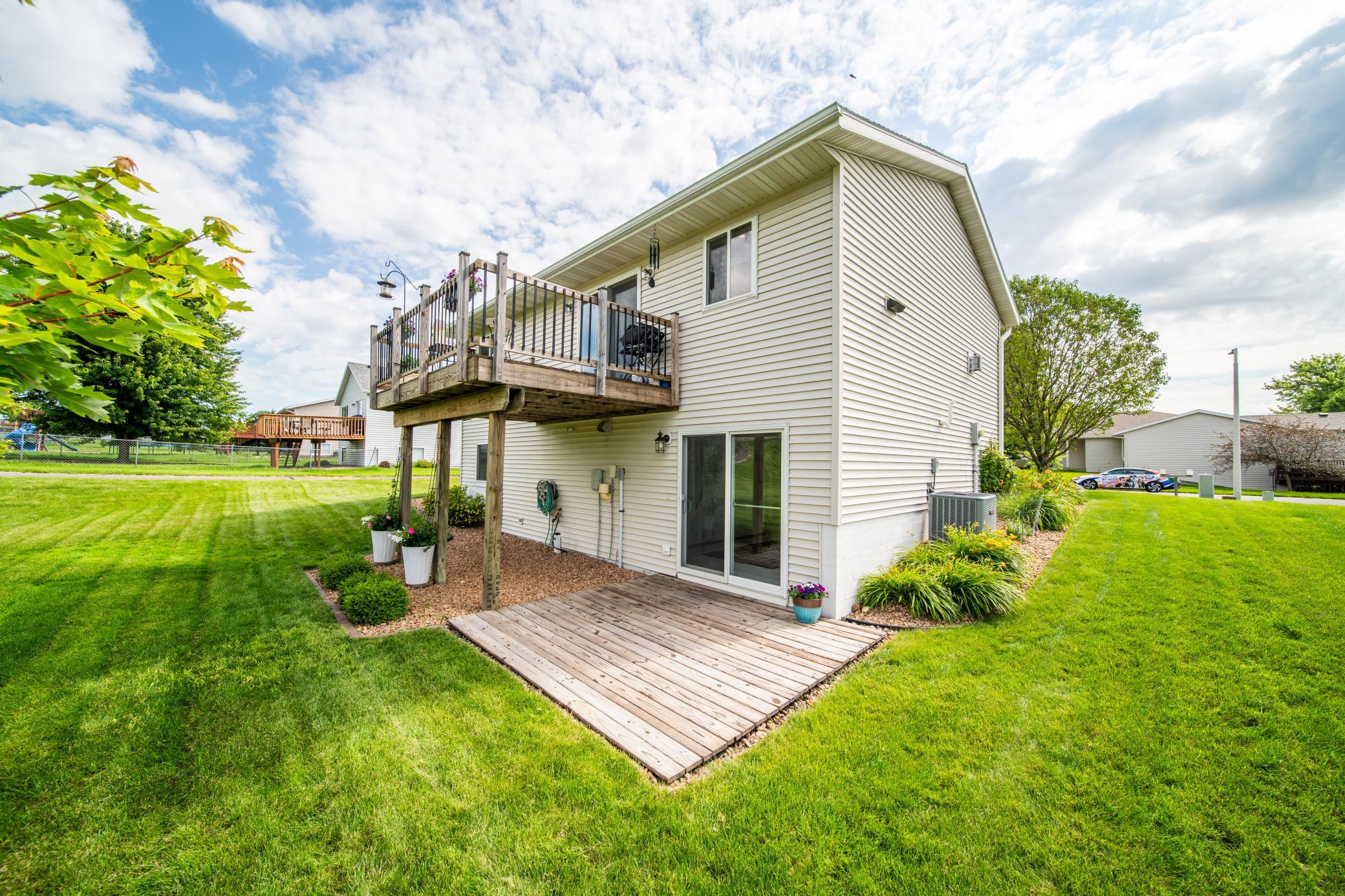 5187 56th Avenue Northwest Rochester, MN 55901 - Photo 24 of 32