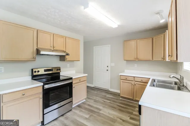 $1,890 | 810 Kilkenny Circle, Lithonia, GA 30058