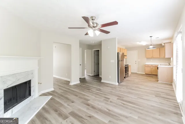 $1,890 | 810 Kilkenny Circle, Lithonia, GA 30058