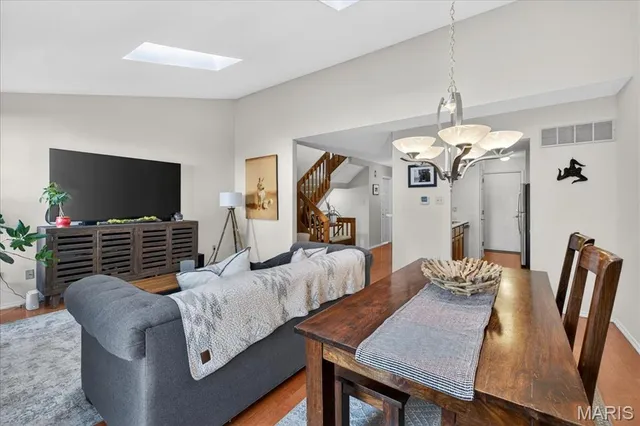 $225,000 | 1625 Mt Vernon Drive, Unit 4, St. Charles, MO 63303