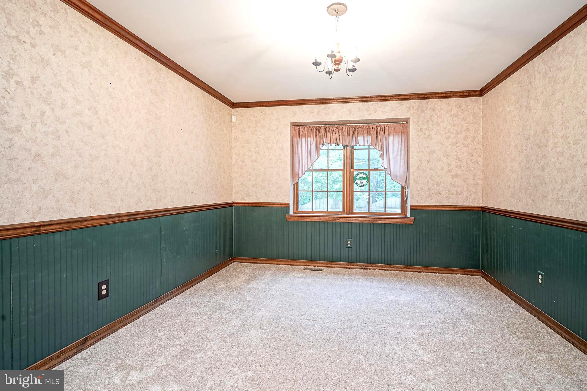 612 Howard Avenue Pitman, NJ 08071 - Photo 11 of 46