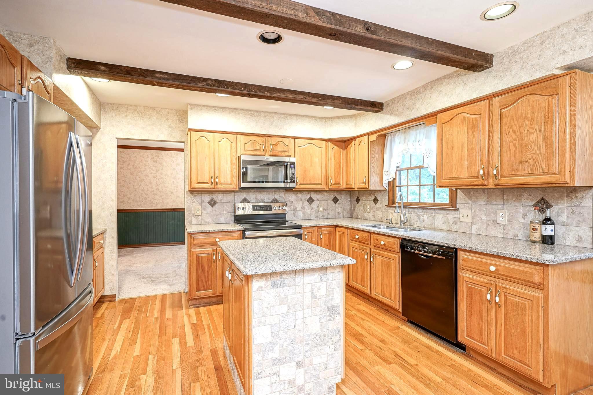 612 Howard Avenue Pitman, NJ 08071 - Photo 13 of 46