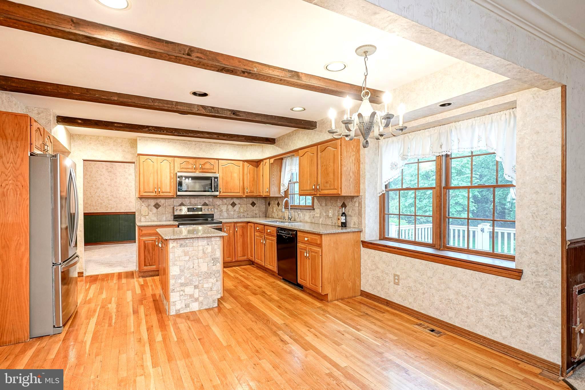 612 Howard Avenue Pitman, NJ 08071 - Photo 15 of 46