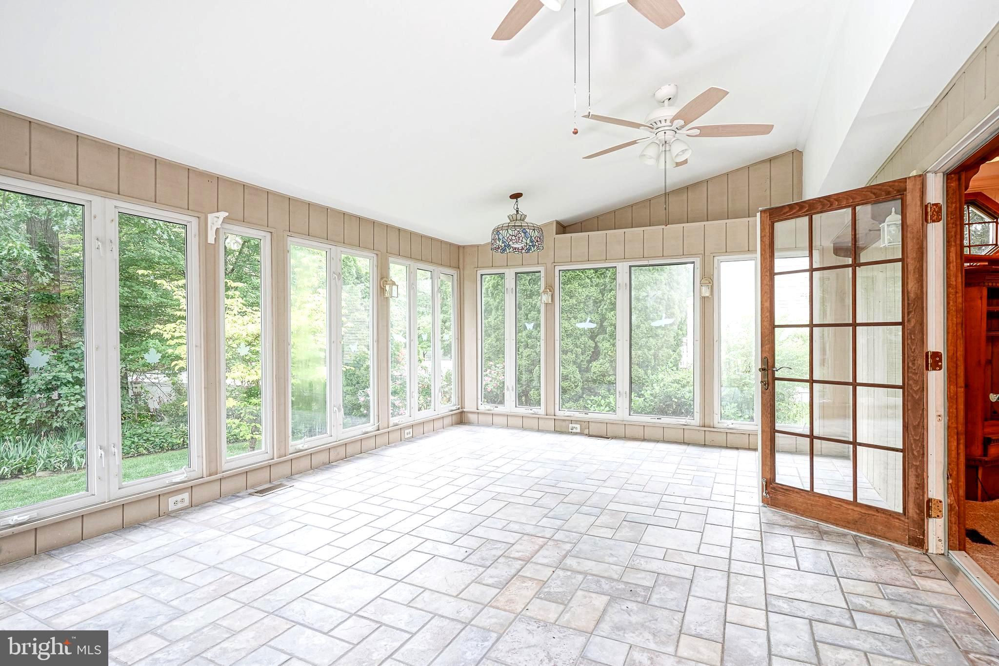 612 Howard Avenue Pitman, NJ 08071 - Photo 23 of 46