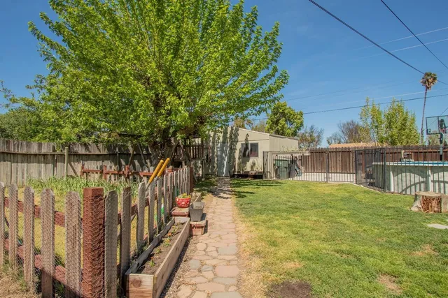 $394,000 | 2333 Ada Street, Modesto, CA 95354