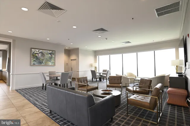 $539,000 | 1915 Towne Centre Boulevard, Unit 402, Annapolis, MD 21401