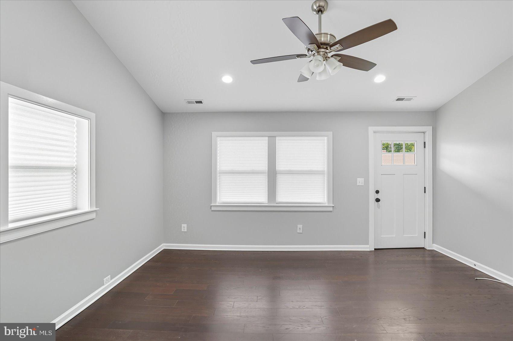 1111 Cord Street Middle River, MD 21220 - Photo 7 of 19