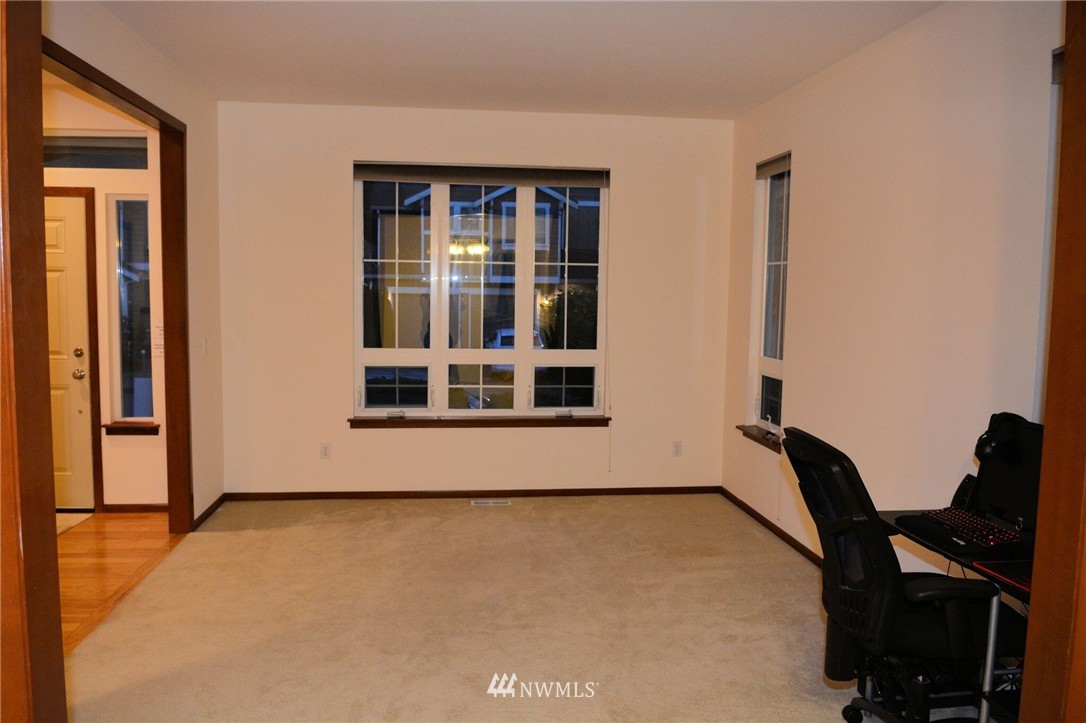 6010 Southeast 2nd Court Renton, WA 98059 - Photo 3 of 16