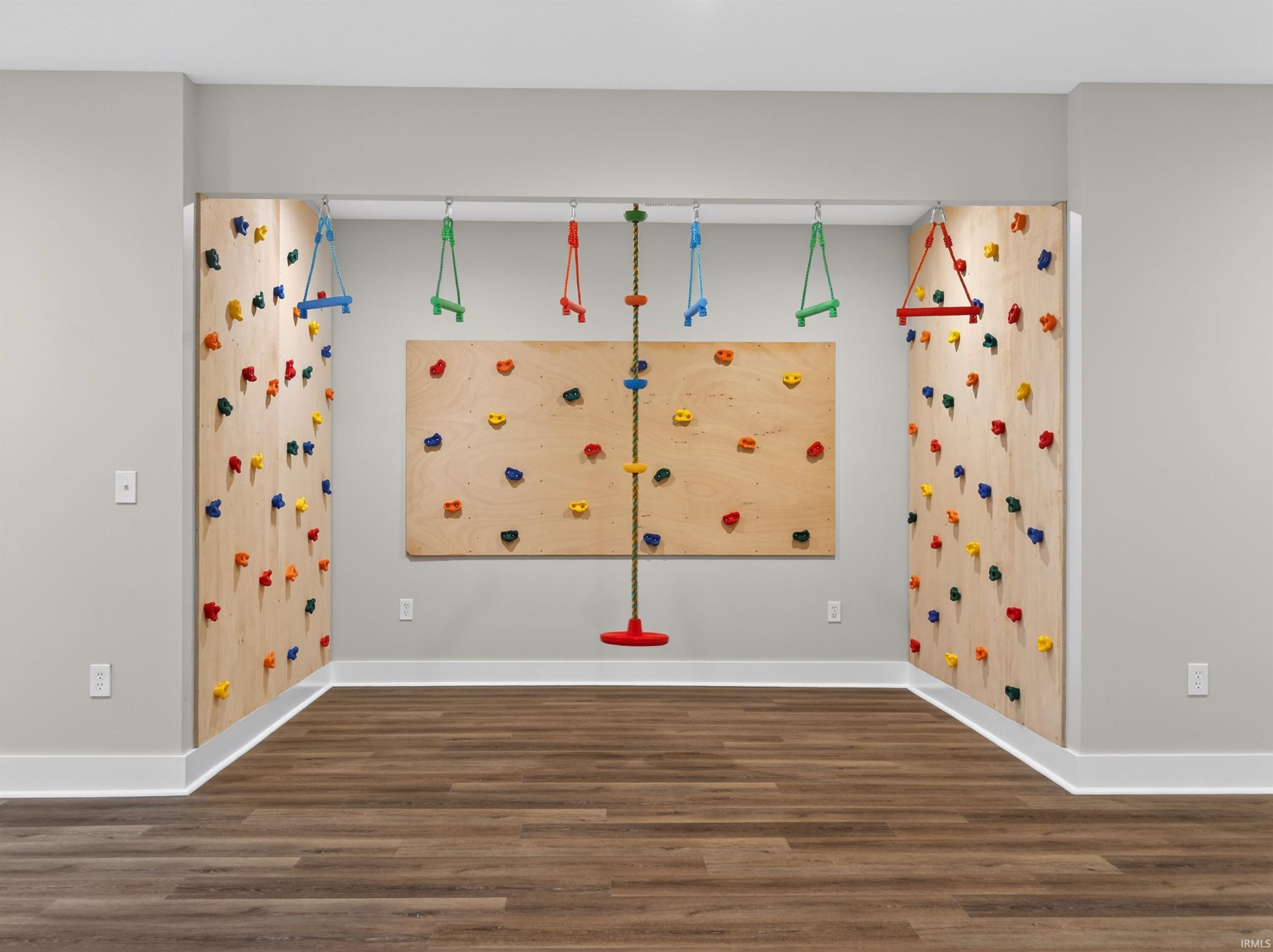 6081 Arvada Way Fort Wayne, IN 46845 - Photo 28 of 35