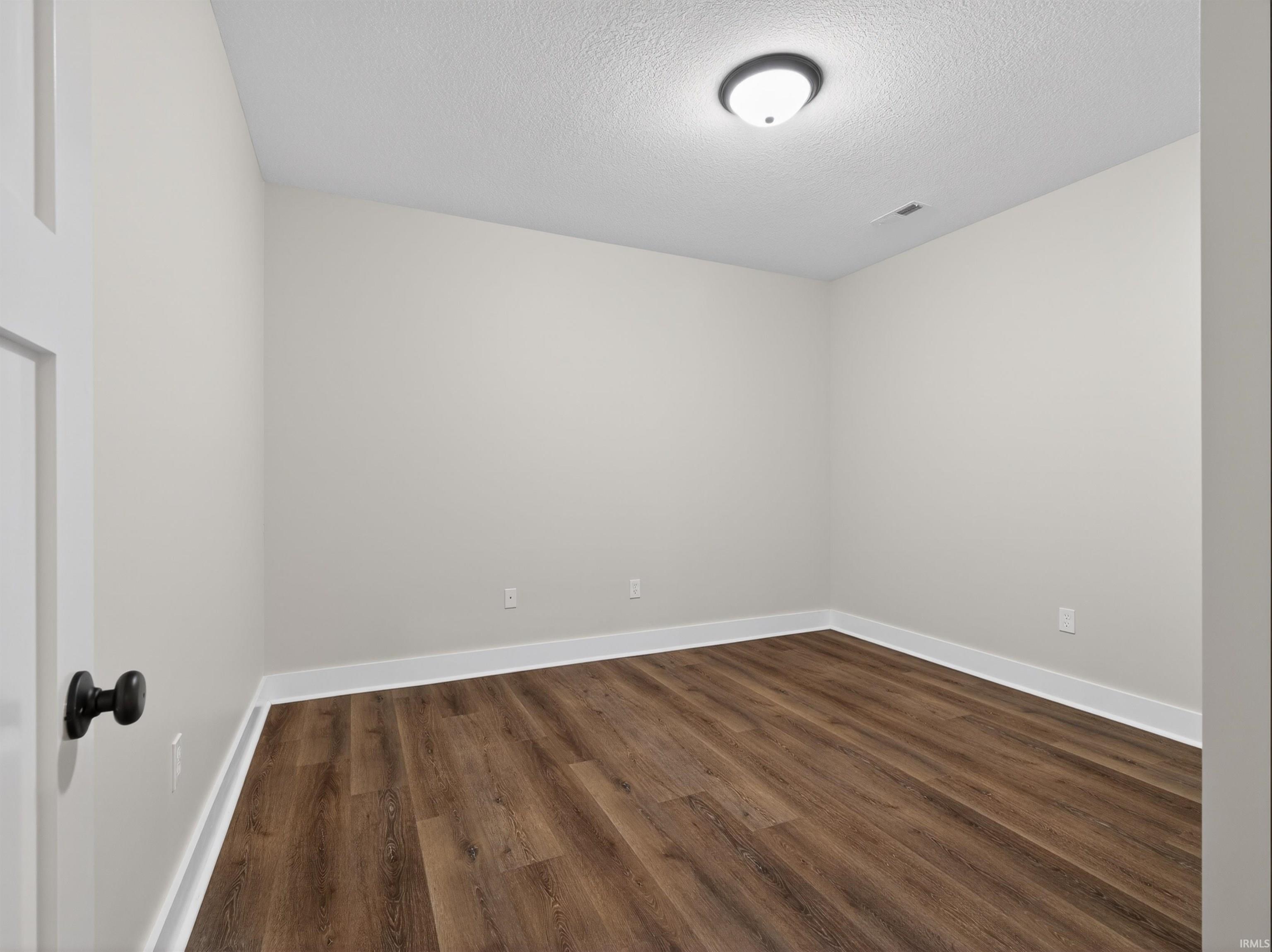 6081 Arvada Way Fort Wayne, IN 46845 - Photo 30 of 35