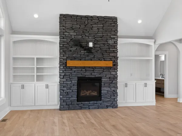 $879,000 | 6081 Arvada Way, Fort Wayne, IN 46845