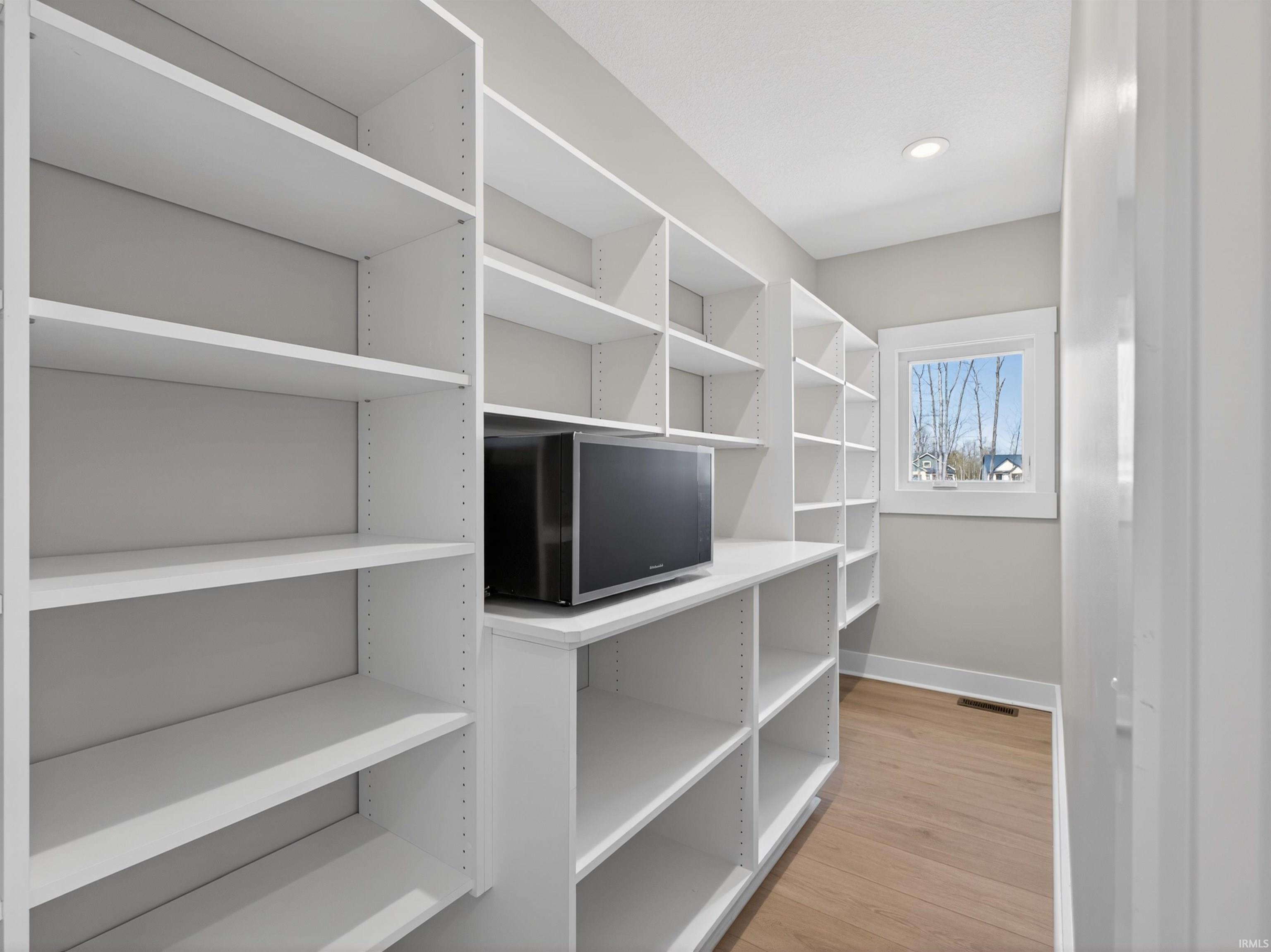 6081 Arvada Way Fort Wayne, IN 46845 - Photo 9 of 35