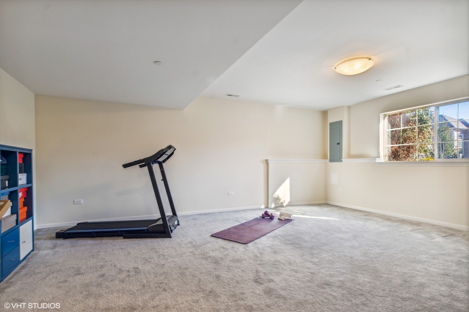 1908 Dauntless Drive Glenview, IL 60026 - Photo 18 of 24 a view of a room with gym equipment