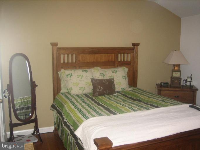 2737 Moorgate Road Dundalk, MD 21222 - Photo 14 of 22 Bedroom #2