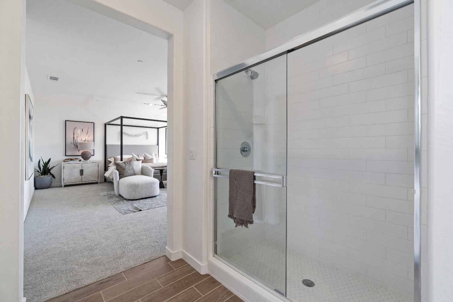 1046 Springtime Avenue Clovis, CA 93619 - Photo 29 of 40